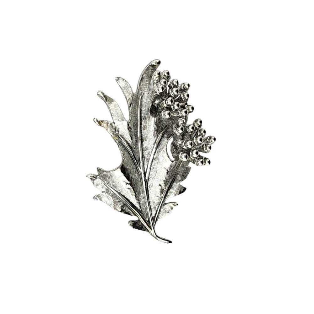 Vintage Silver Tone Leaf And Berry Brooch Pin Unsigned